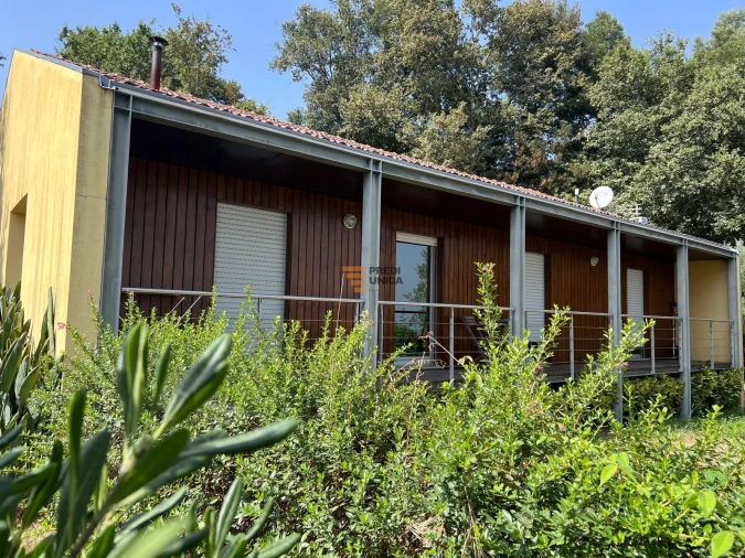 Moradia T2 para Arrendamento em Carvalhosa Foto 2