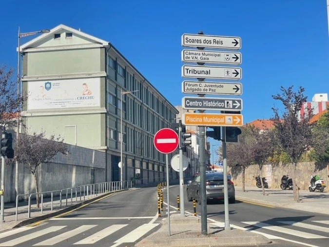 Loja para Trespasse em Mafamude e Vilar do Paraíso Foto 5