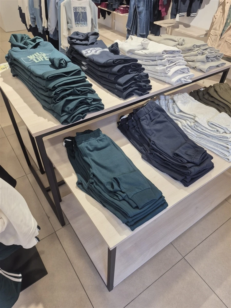 Loja para Trespasse em Mafamude e Vilar do Paraíso Foto 2