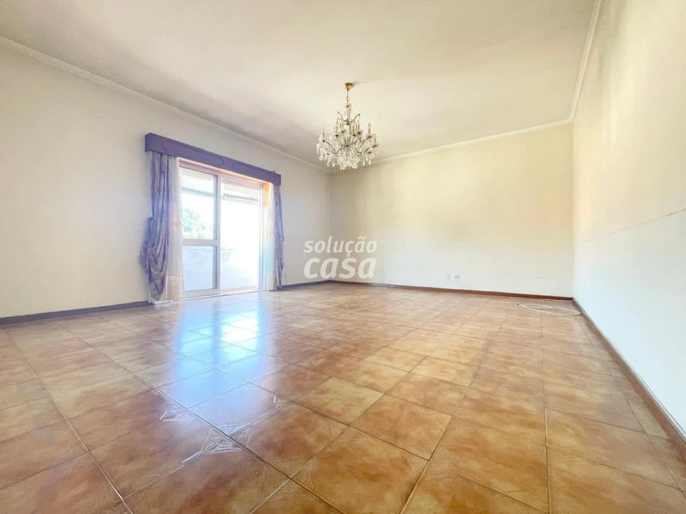 Apartamento T3 para Venda em Rio Tinto Foto 1