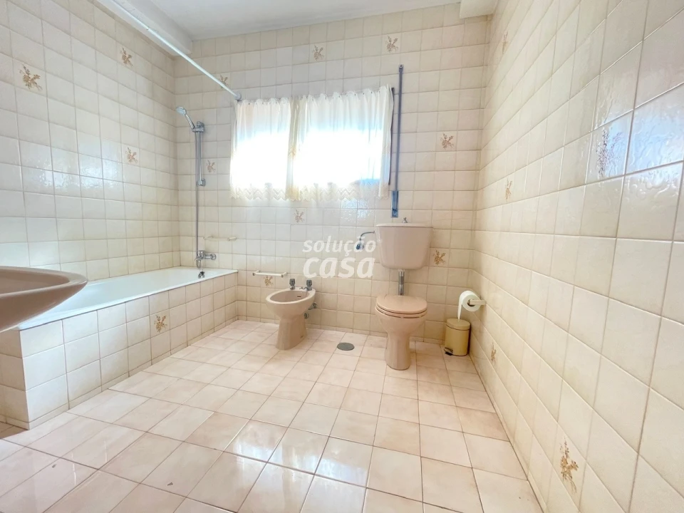 Apartamento T3 para Venda em Rio Tinto Foto 22