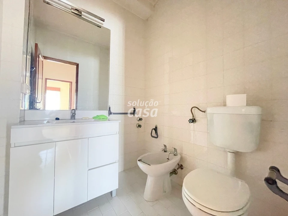 Apartamento T3 para Venda em Rio Tinto Foto 15