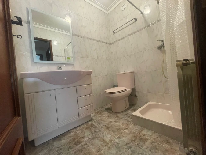 Apartamento T2 para Arrendamento em Cidade da Maia Foto 23