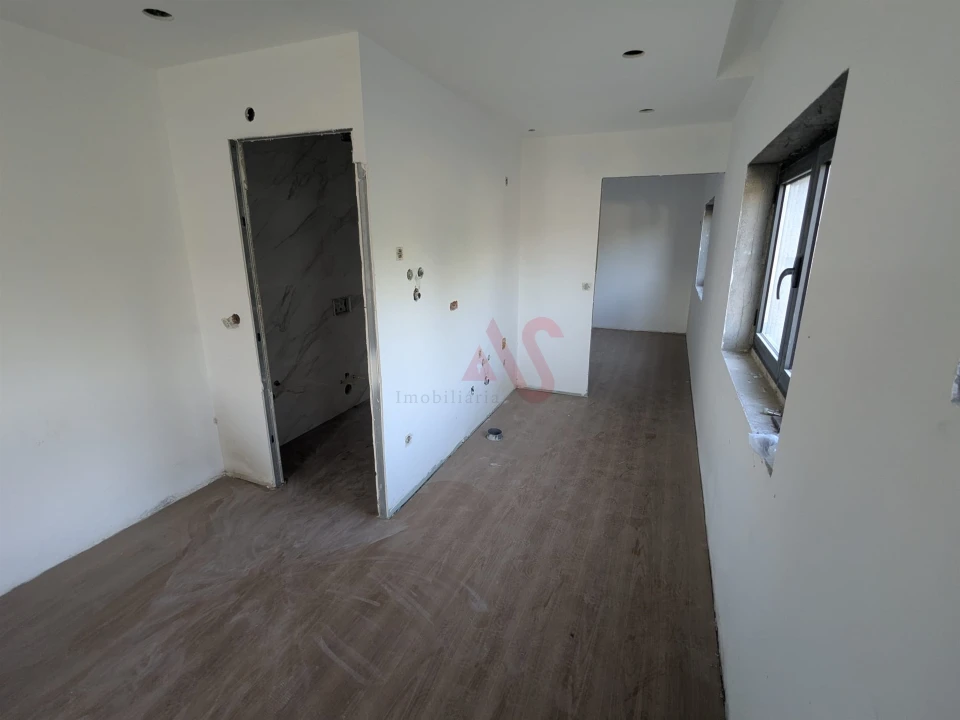 Apartamento T1 para Venda em Fafe Foto 1
