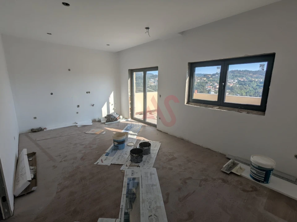 Apartamento T2 para Venda em Fafe Foto 3