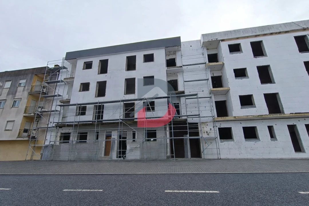Apartamento T3 para Venda em Alcains Foto 17