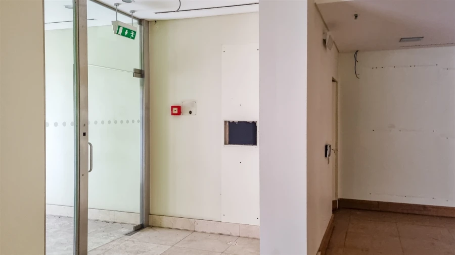 Loja para Venda em Maceira Foto 6