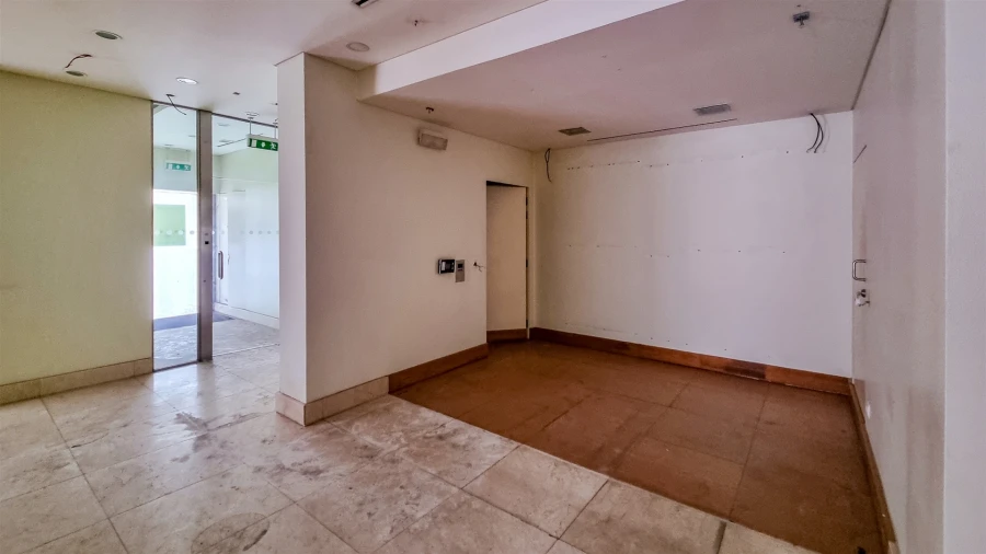 Loja para Venda em Maceira Foto 30