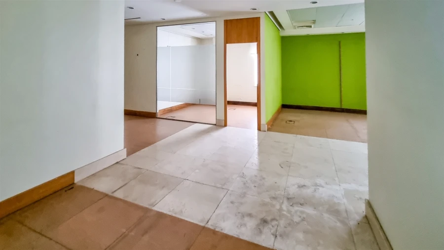 Loja para Venda em Maceira Foto 37