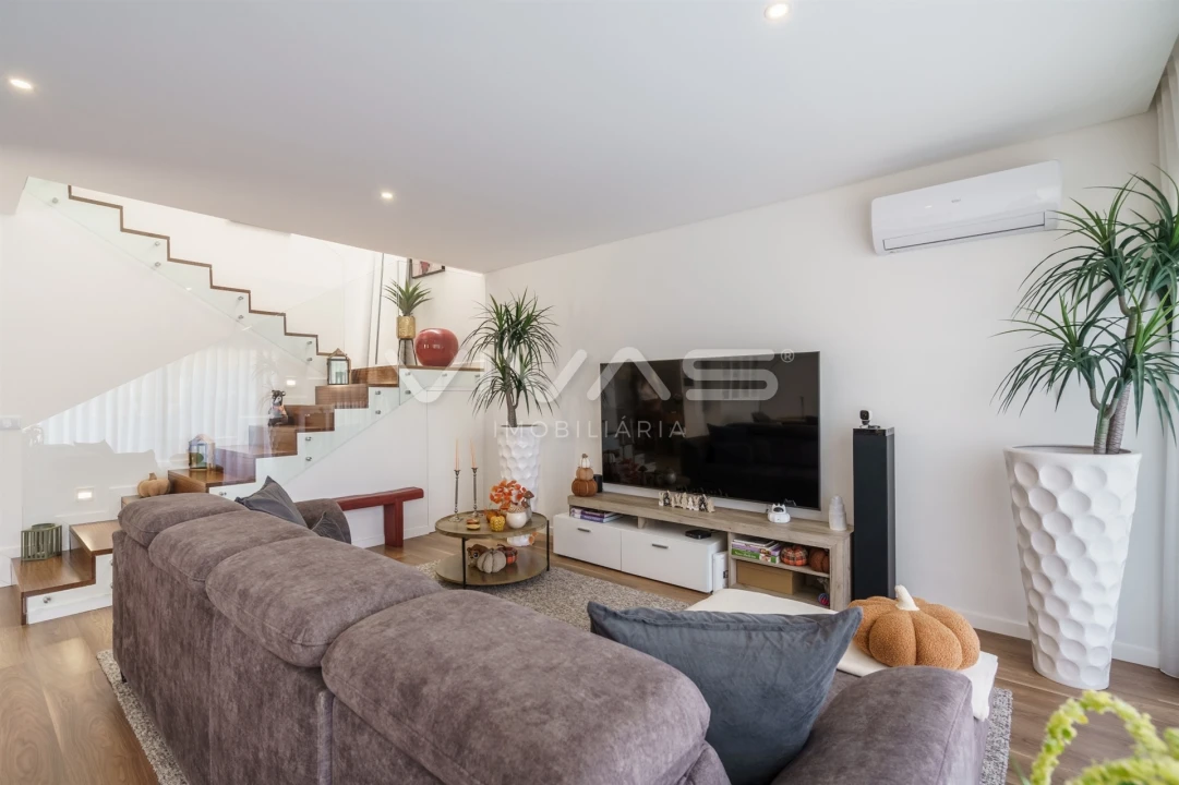 Moradia T3 para Venda em Ponte Foto 4