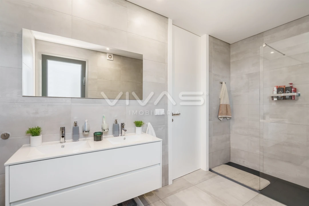 Moradia T3 para Venda em Ponte Foto 26