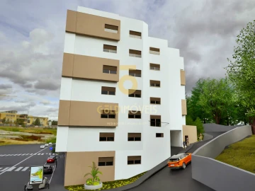 Apartamento T3 para Venda em O. Azeméis, Riba-Ul, Ul, Macinhata Seixa, Madail