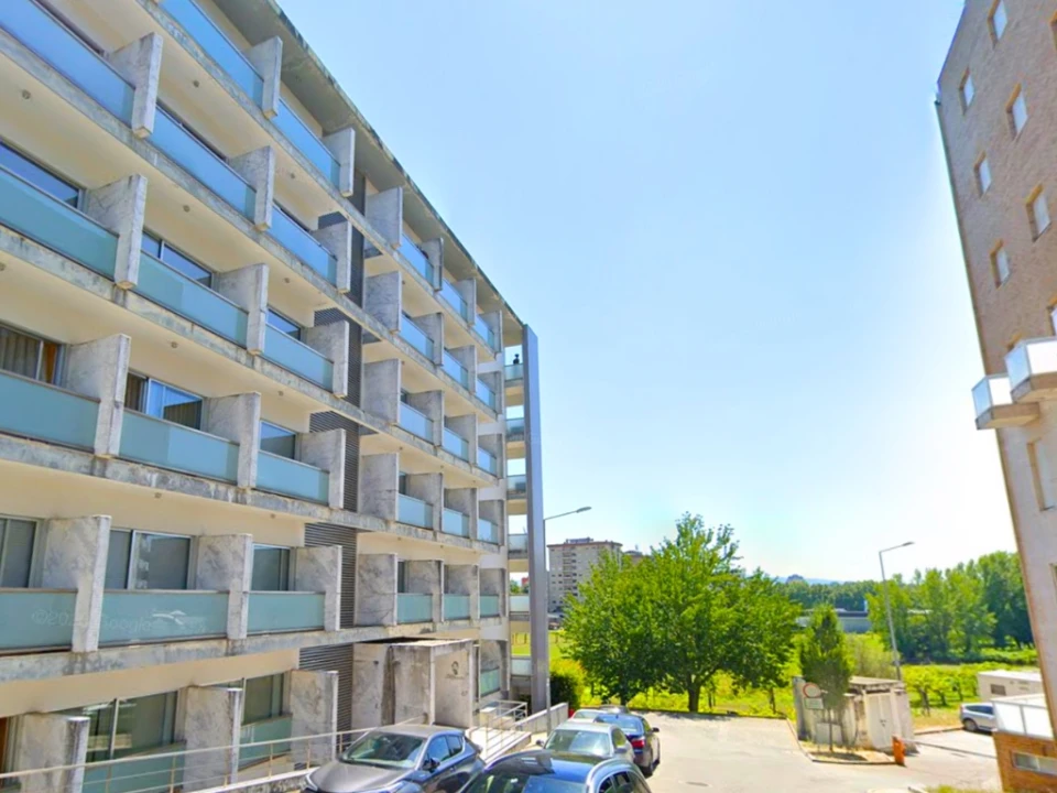 Apartamento T3 para Arrendamento em Vila Nova de Famalicão e Calendário Foto 2