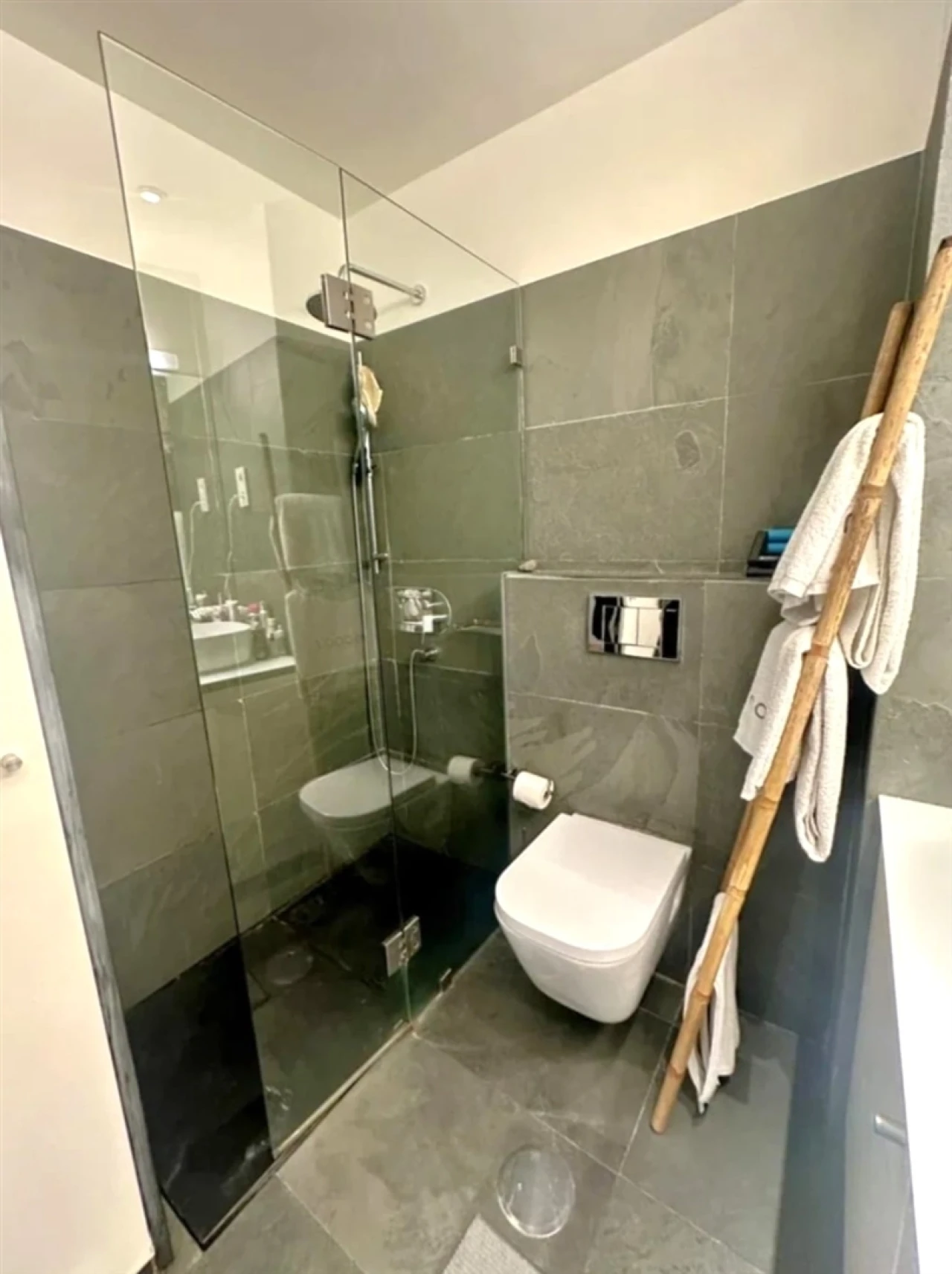 Apartamento T3 para Venda em Aldoar, Foz do Douro e Nevogilde Foto 4