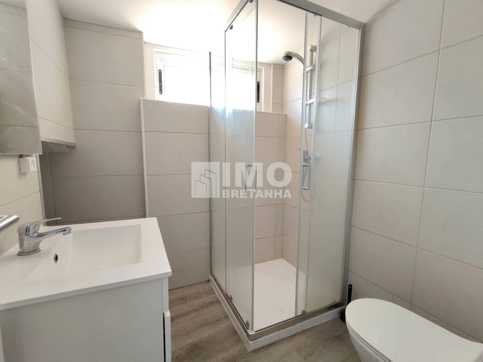 Apartamento T1 para Arrendamento em Covilhã e Canhoso Foto 7