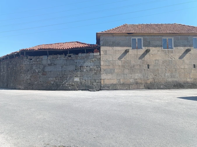 Moradia T0 para Venda em Carvalhosa Foto 10