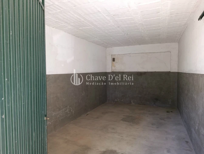 Garagem para Arrendamento em Viseu