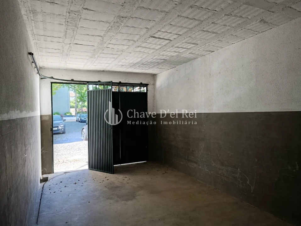 Garagem para Arrendamento em Viseu Foto 3