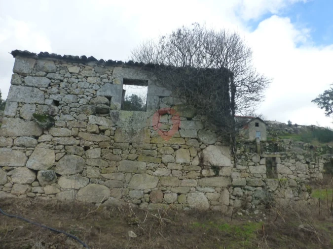 Quinta T0 para Venda em Longos Vales Foto 3