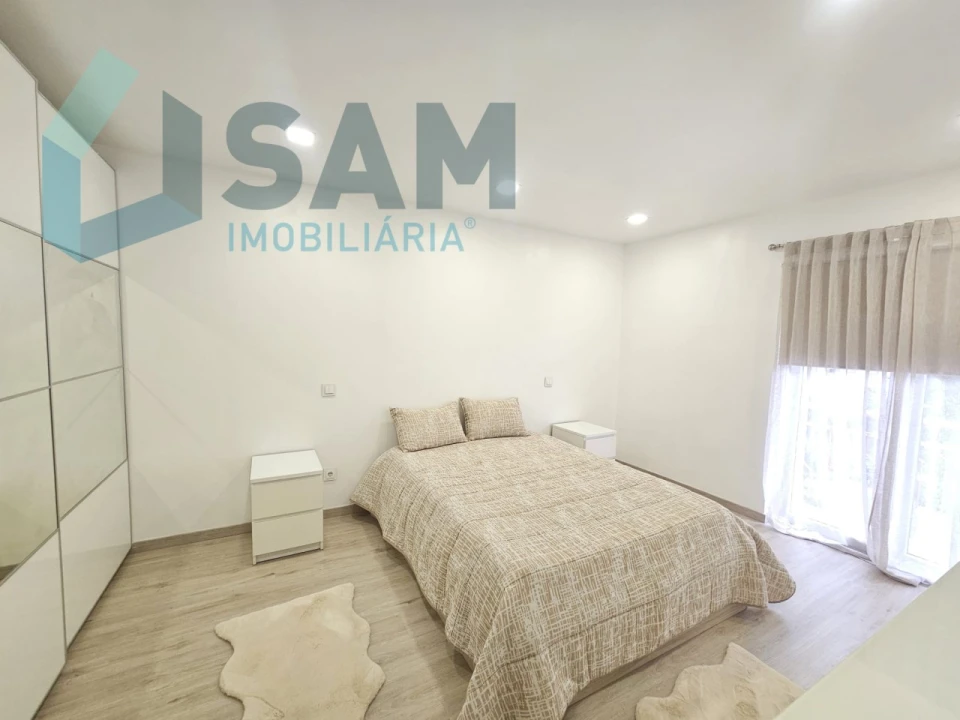 Apartamento T2 para Venda em Santa Maria, São Pedro e Matacães Foto 6