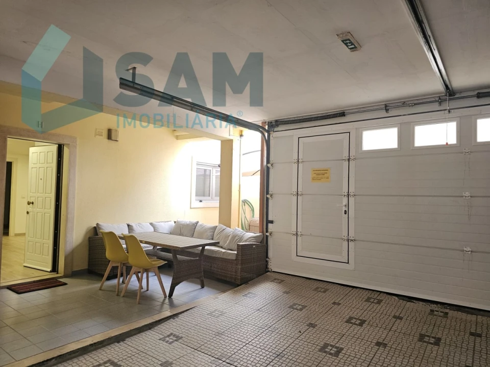 Apartamento T2 para Venda em Santa Maria, São Pedro e Matacães Foto 17