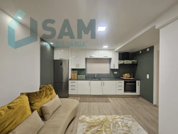Apartamento T2 para Venda em Santa Maria, São Pedro e Matacães