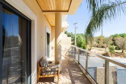 Apartamento T2 para Venda em Santa Barbara de Nexe
