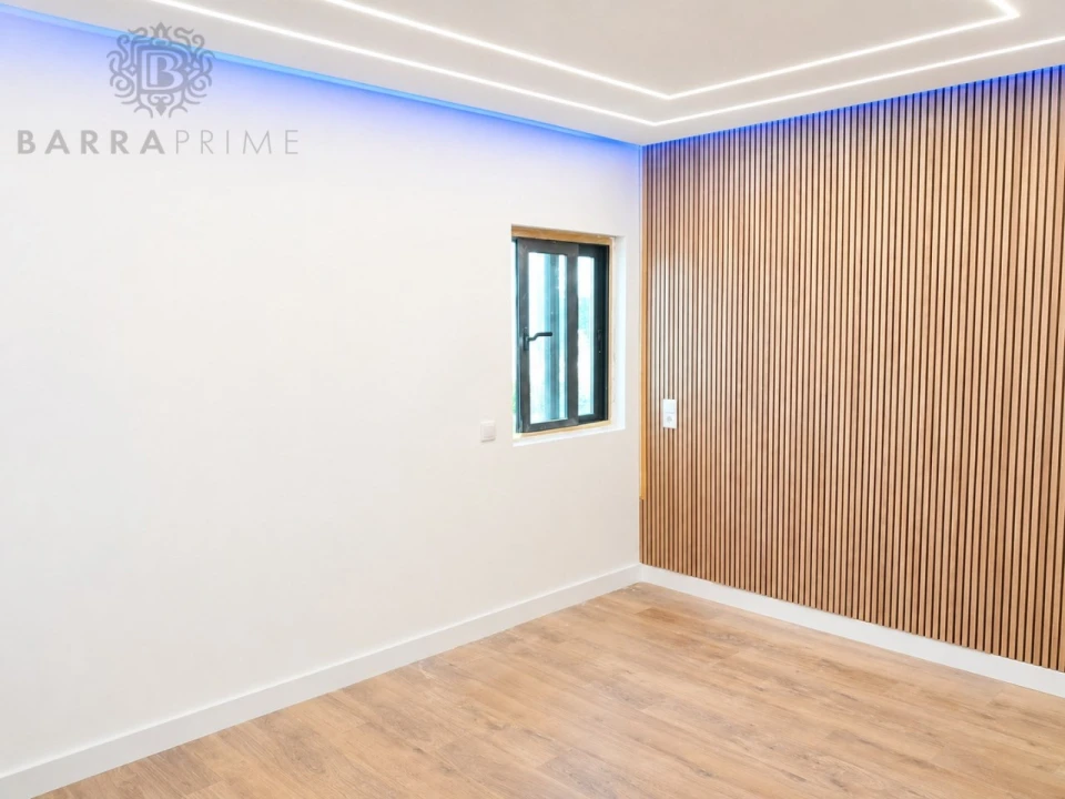 Apartamento T2 para Venda em Quarteira Foto 8