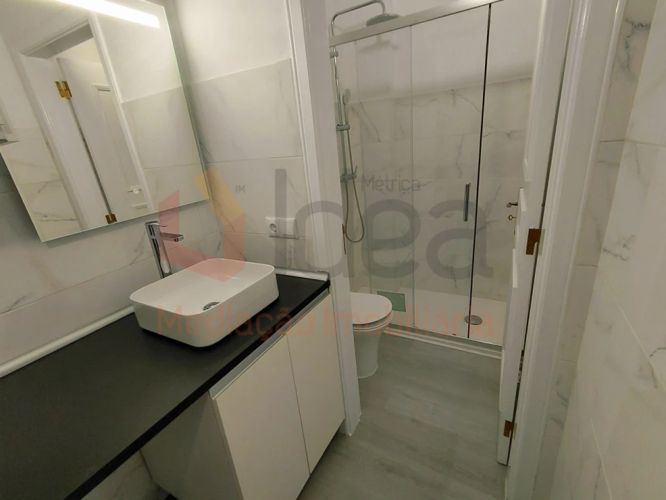 Loja para Venda em Queluz e Belas Foto 16