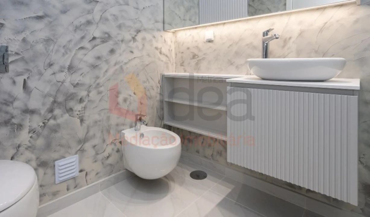 Apartamento T4 para Venda em Montijo e Afonsoeiro Foto 13