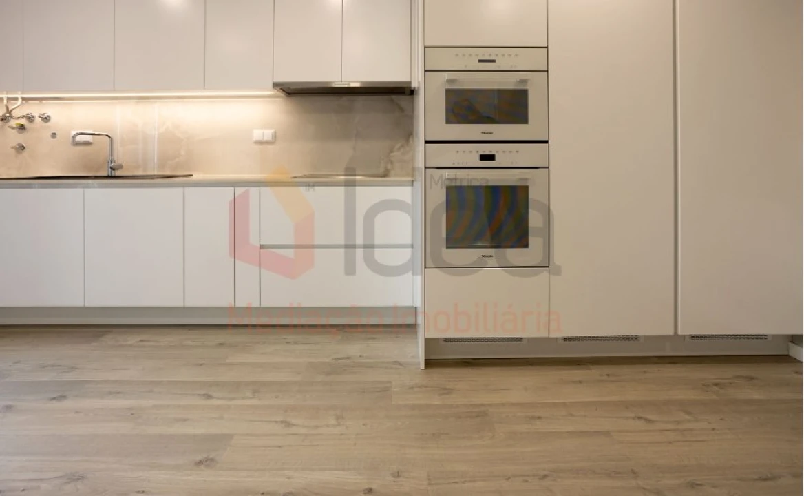 Apartamento T4 para Venda em Montijo e Afonsoeiro Foto 2