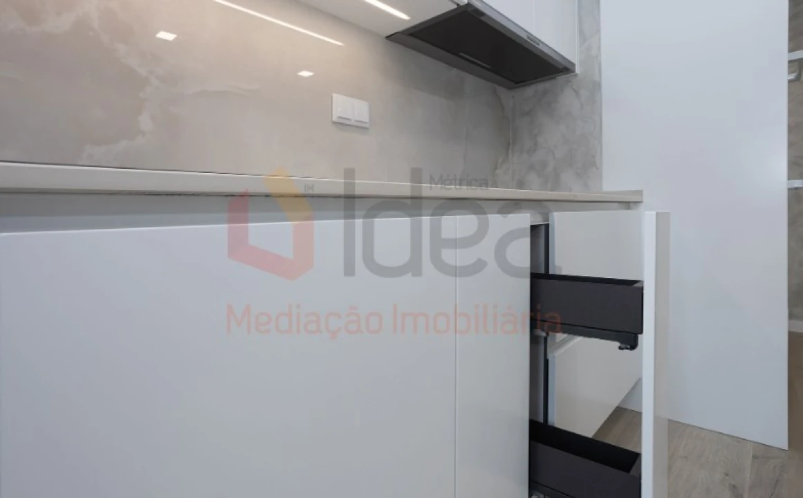 Apartamento T4 para Venda em Montijo e Afonsoeiro Foto 4