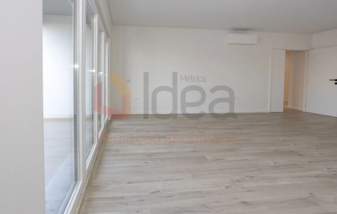 Apartamento T4 para Venda em Montijo e Afonsoeiro Foto 7