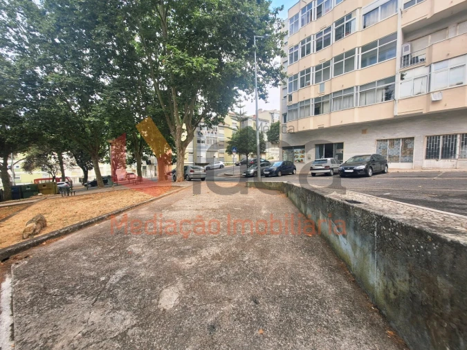 Loja para Venda em Agualva e Mira-Sintra Foto 10