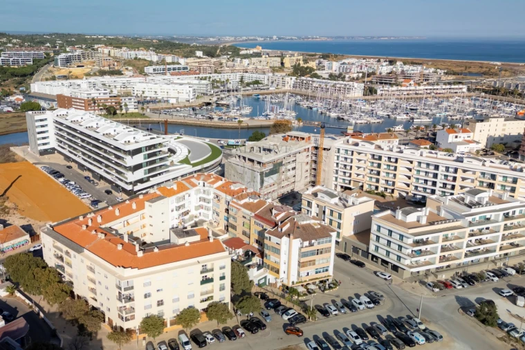 Apartamento T3 para Venda em Lagos (São Sebastião e Santa Maria) Foto 24
