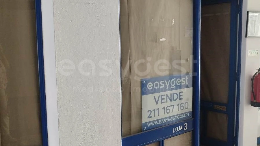 Loja para Venda em Beja (Santiago Maior e São João Baptista)