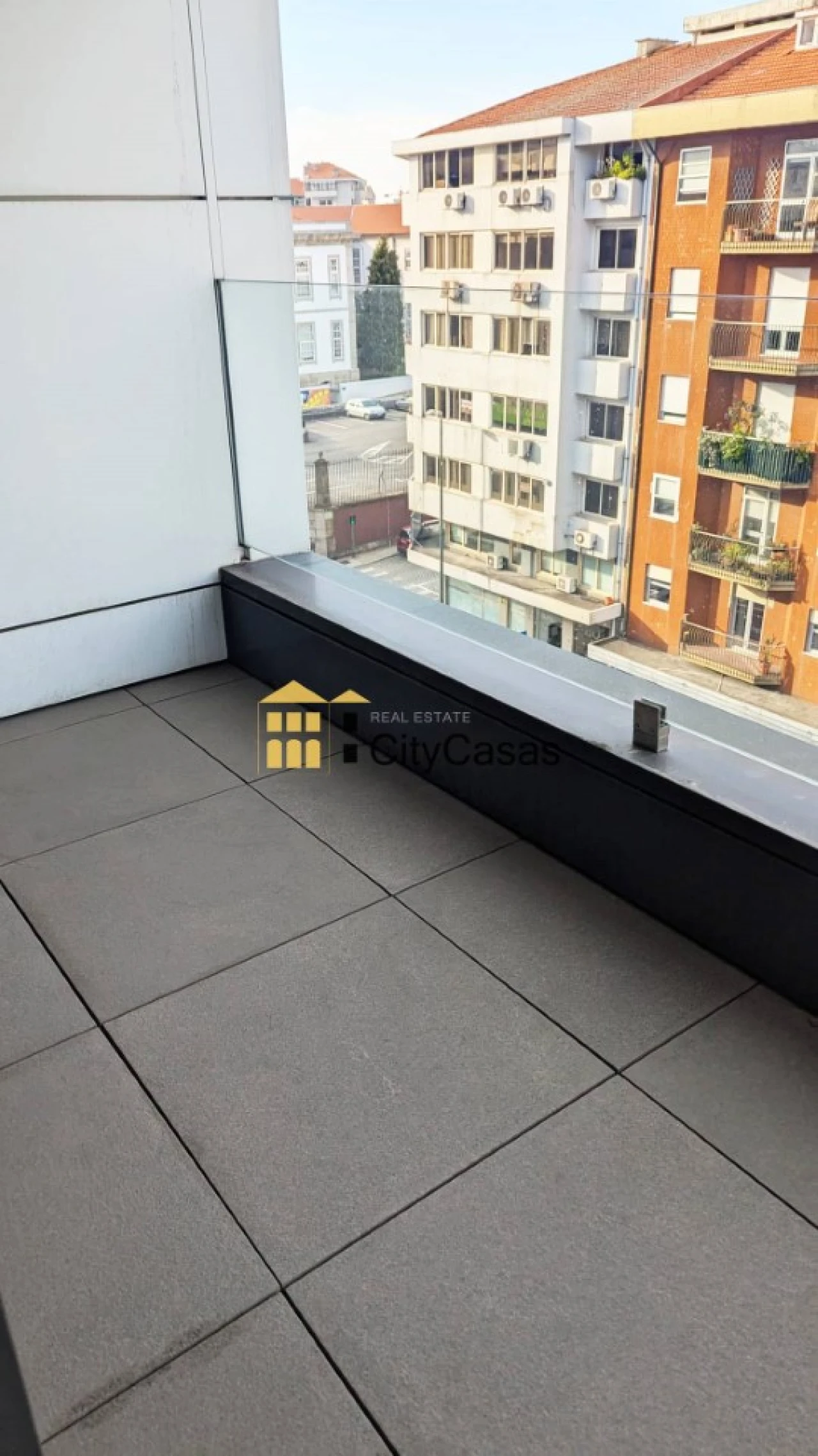 Apartamento T3 para Venda em Cedofeita, Santo Ildefonso, Sé, Miragaia, São Nicolau e Vitória Foto 2