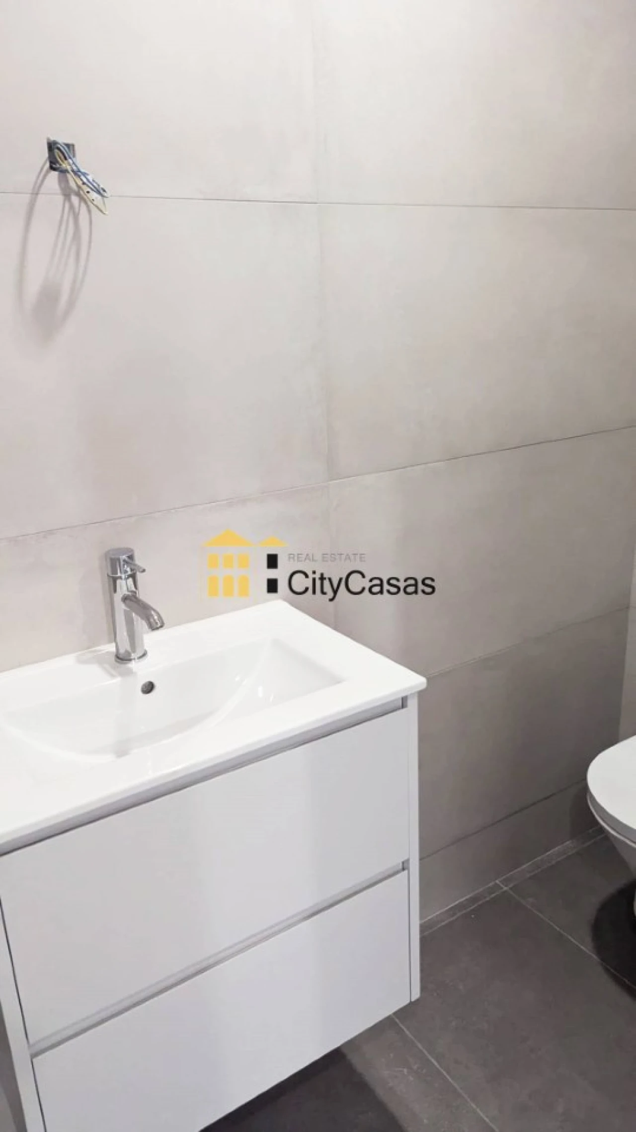 Apartamento T3 para Venda em Cedofeita, Santo Ildefonso, Sé, Miragaia, São Nicolau e Vitória Foto 21