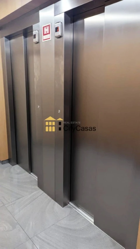 Apartamento T3 para Venda em Cedofeita, Santo Ildefonso, Sé, Miragaia, São Nicolau e Vitória