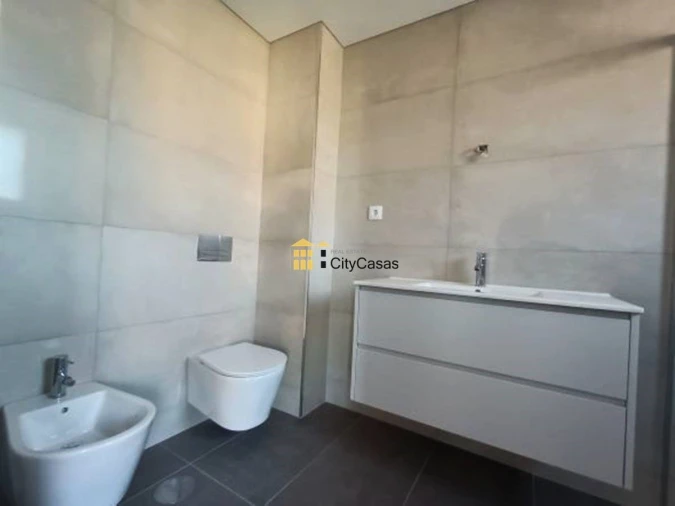Apartamento T3 para Venda em Cedofeita, Santo Ildefonso, Sé, Miragaia, São Nicolau e Vitória Foto 12