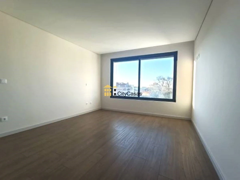 Apartamento T3 para Venda em Cedofeita, Santo Ildefonso, Sé, Miragaia, São Nicolau e Vitória Foto 12