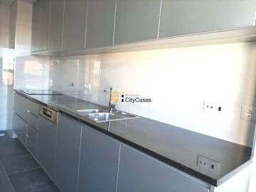 Apartamento T3 para Venda em Cedofeita, Santo Ildefonso, Sé, Miragaia, São Nicolau e Vitória