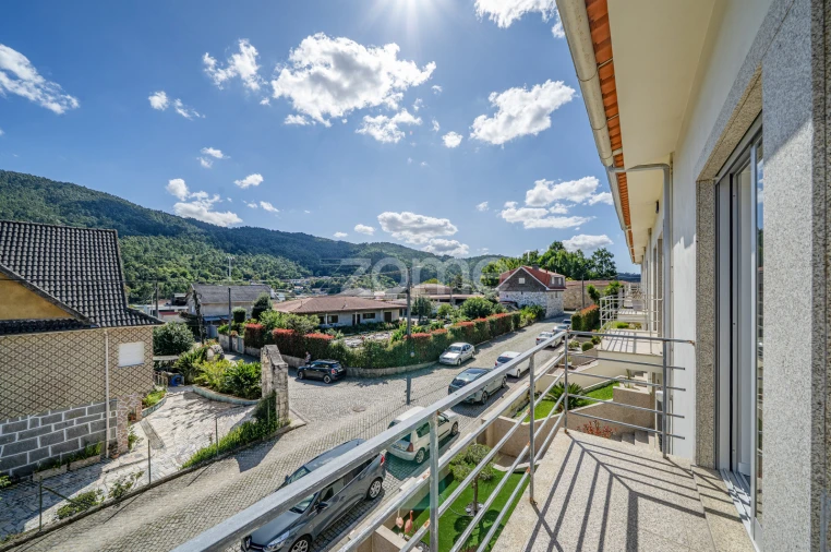 Moradia T4 para Venda em Areias de Vilar e Encourados Foto 39