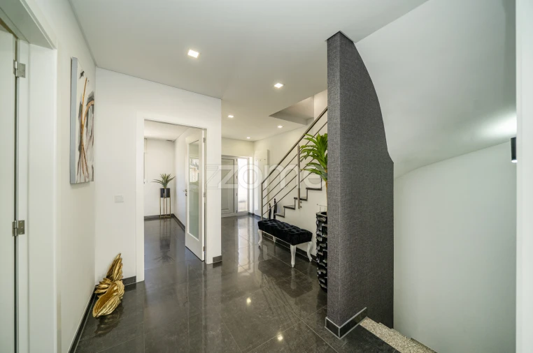 Moradia T4 para Venda em Areias de Vilar e Encourados Foto 53