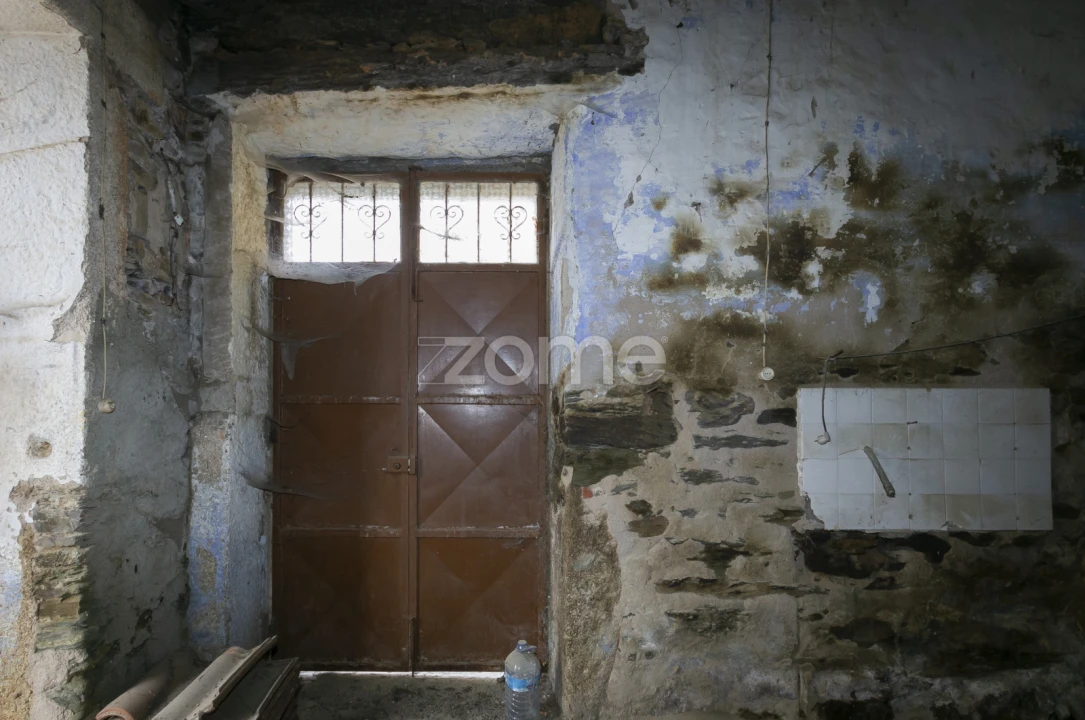 Moradia T2 para Venda em Provesende, Gouvães Douro, São Cristóvão Douro Foto 45