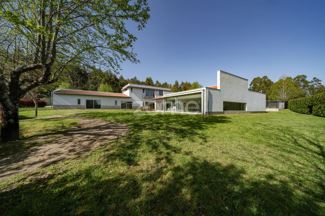 Moradia T5 para Venda em Sande Vila Nova e Sande São Clemente Foto 4