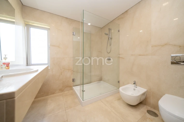 Moradia T5 para Venda em Sande Vila Nova e Sande São Clemente Foto 17