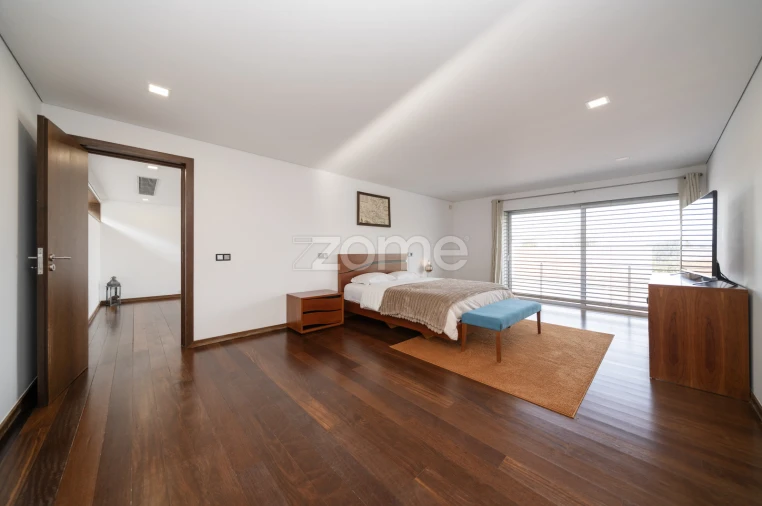 Moradia T5 para Venda em Sande Vila Nova e Sande São Clemente Foto 27