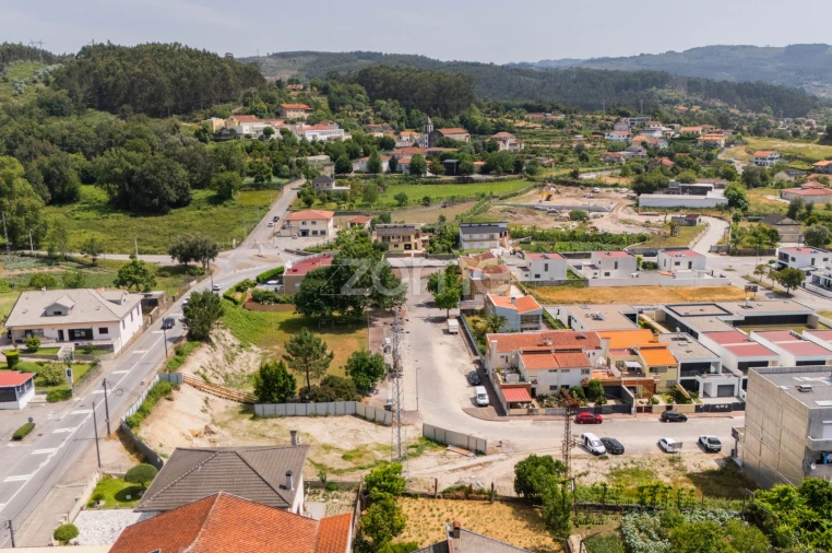 Apartamento T3 para Venda em Fonte Arcada e Oliveira Foto 26