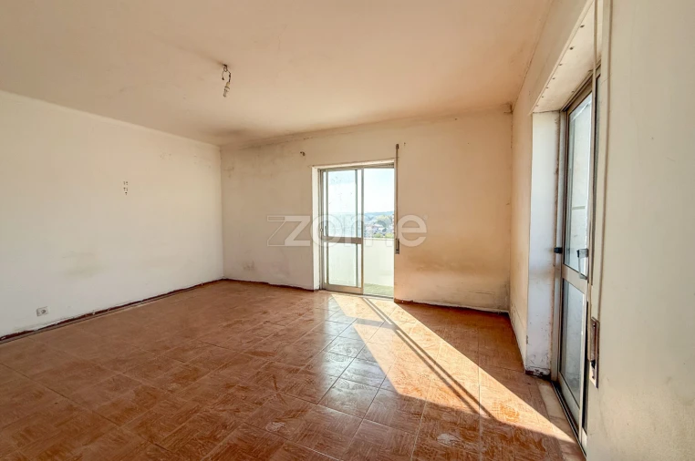 Apartamento T3 para Venda em Rio Maior Foto 3